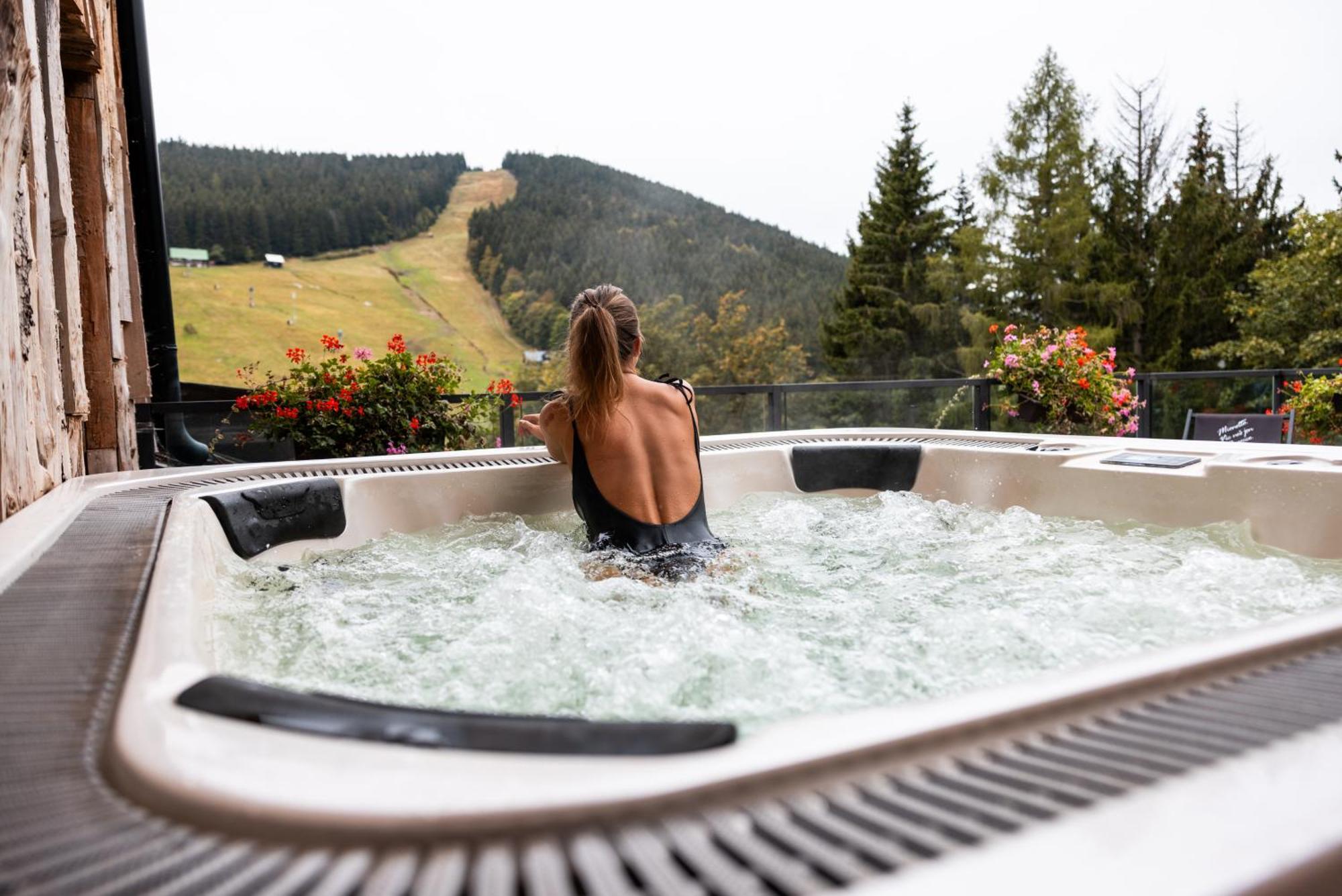 Pytloun Wellness Hotel Харачов Екстериор снимка