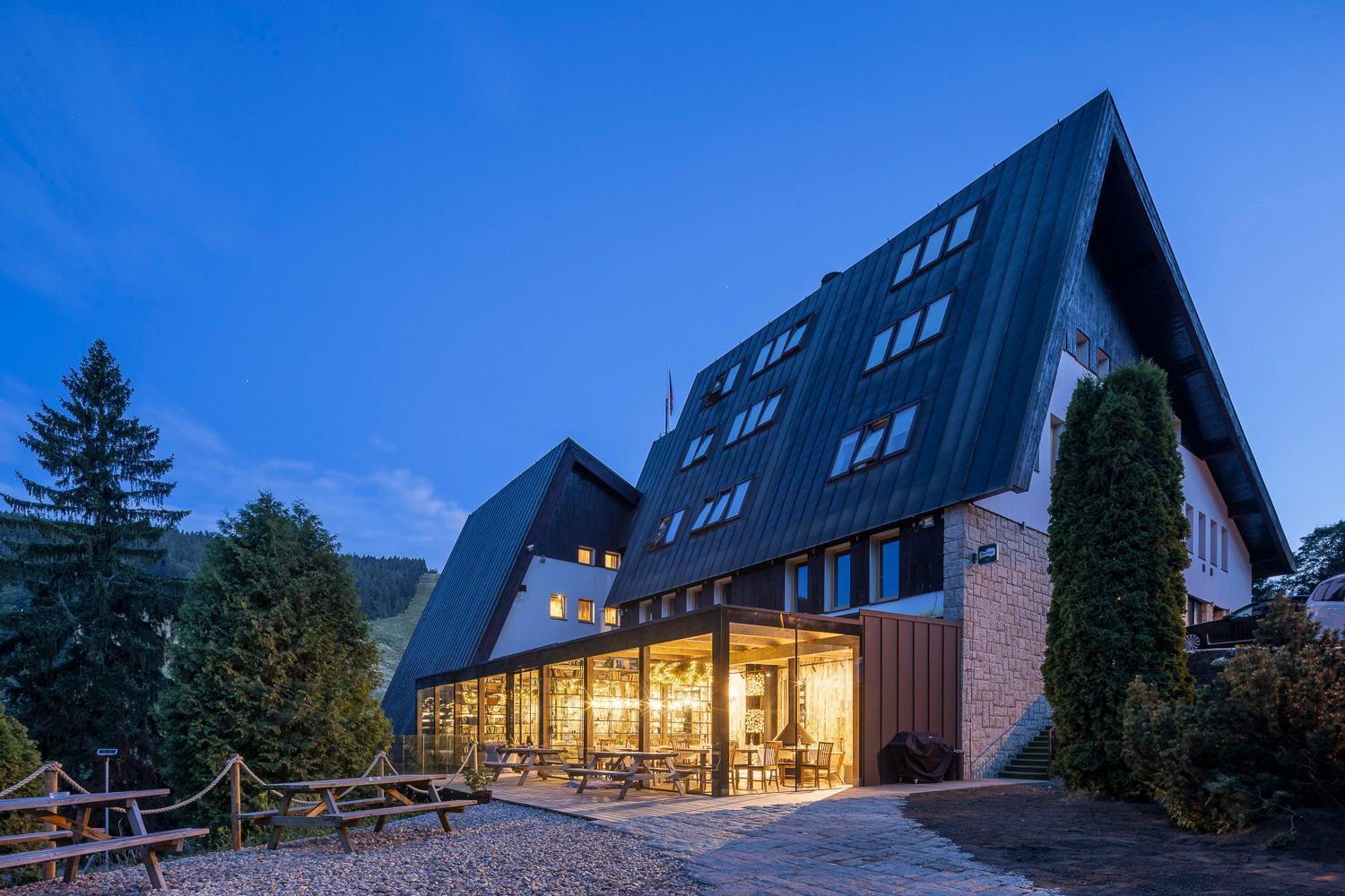Pytloun Wellness Hotel Харачов Екстериор снимка